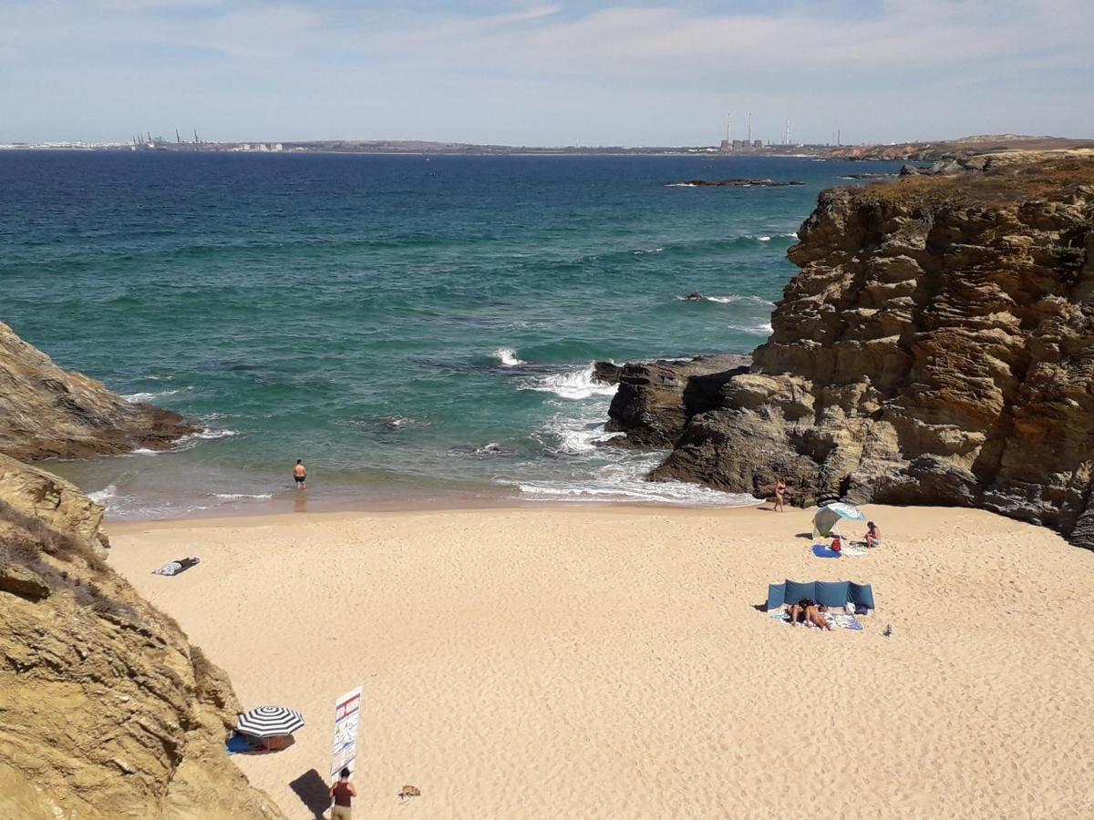 Casa Da Praia & Casa Da Mare Da Alta By Estilo Lusitano, Com Piscina Privada Porto Covo Exterior photo